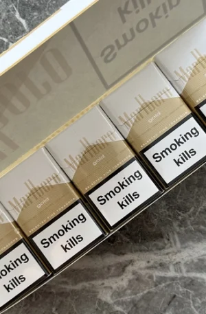 Marlboro Gold (200 Sticks, 10 Packs)