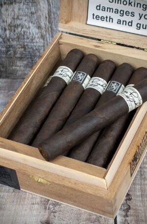 Drew Estate Liga Privada No 9 Toro Especial Cigars – Box of 12